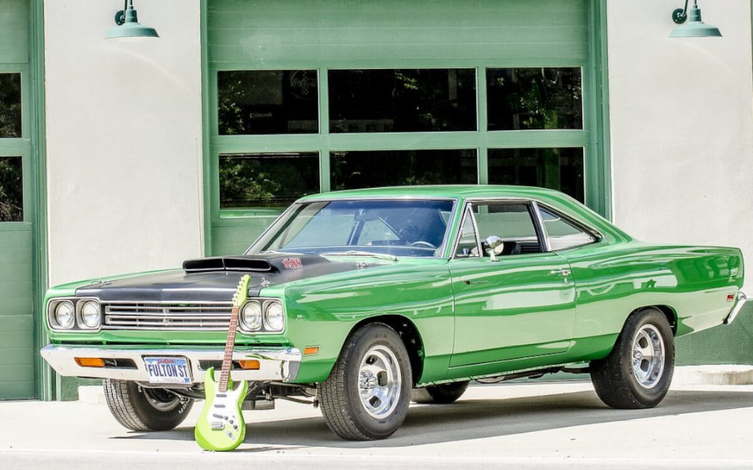 ¿Puedo saber el precio de venta de un coche?